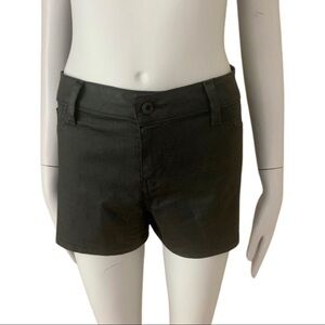 GUESS Waxed Coated 3” Shorts Matte Black Mid-rise Style W22075D4M00
